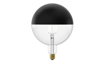 Afbeelding in Gallery-weergave laden, Black & Gold Calex LED Globe Zwart G200